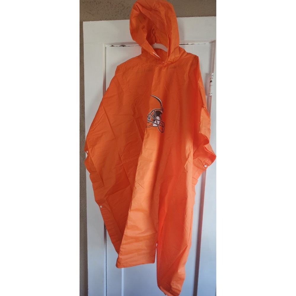 The Northwest company Cleveand Browns deluxe rain coat‎ Poncho